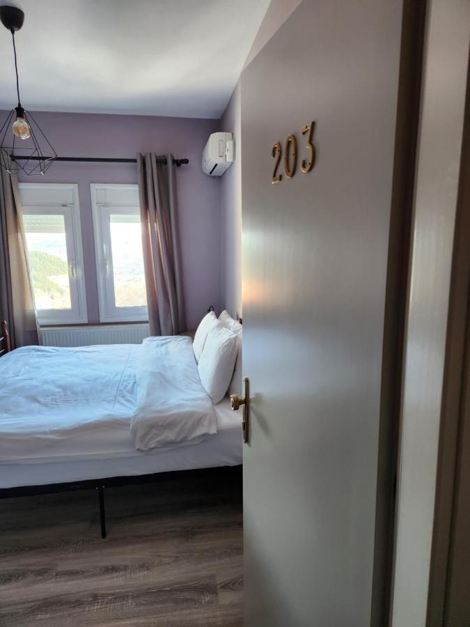 Guesthouse Monopati - Ξενώνας Μονοπάτι Lechovo Exterior photo